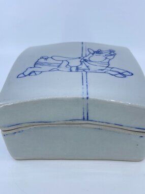 vintage art pottery hand painted blue & white ceramic trinket box pig design